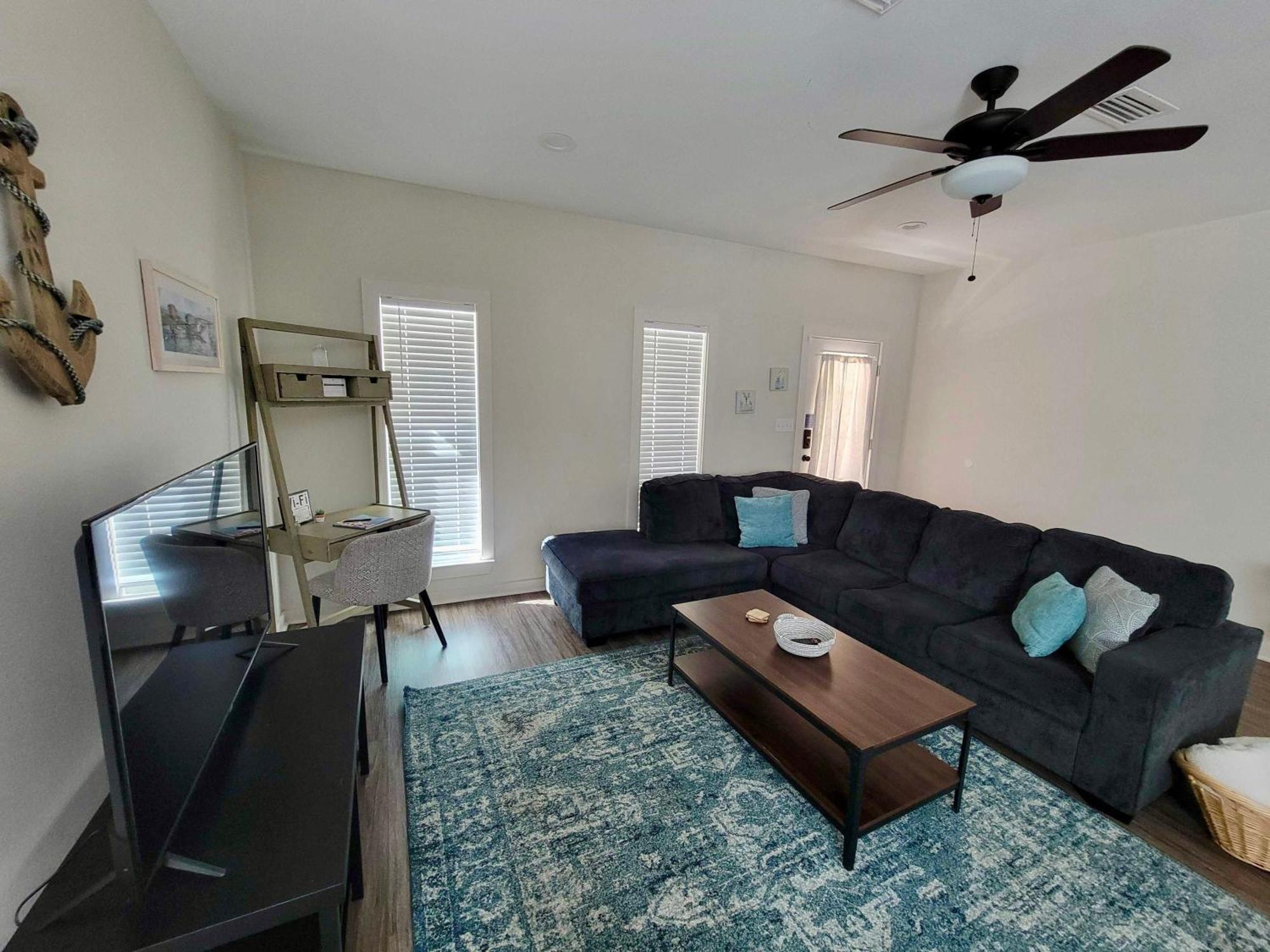Beach Flow Bungalow-Mins To Downtown-Dining-Base Pensacola Exterior foto