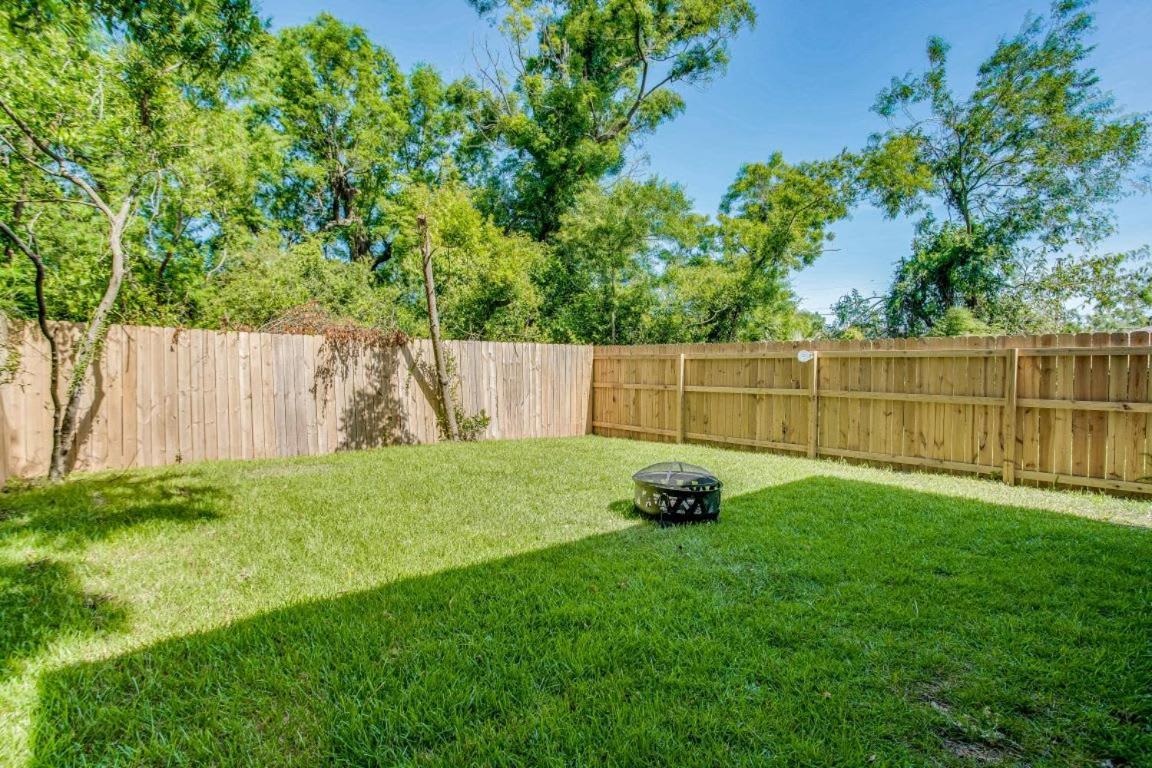 Beach Flow Bungalow-Mins To Downtown-Dining-Base Pensacola Exterior foto